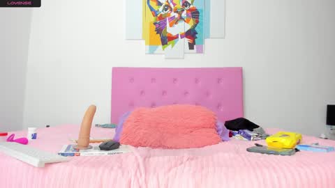 mariam_collins online show from December 23, 2:50 pm