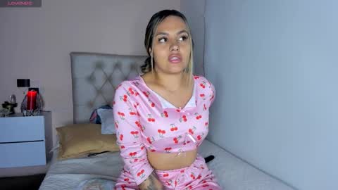 Mariana Roe online show from November 26, 12:44 am