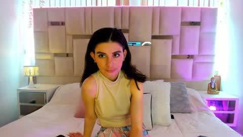 mariana__thompson online show from July 26, 1:41 pm