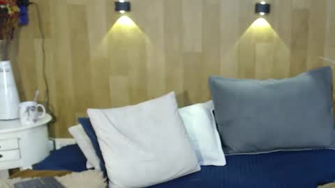 Mariana Angel online show from January 17, 6:26 pm