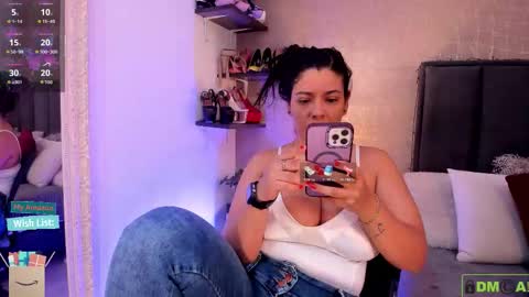 Mar y online show from February 20, 3:24 pm