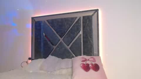 Mariana turner online show from June 27, 2:01 am