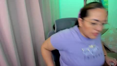 Mariana Lopez online show from February 22, 6:47 am