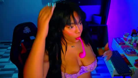 Mariana Prada online show from November 3, 5:11 am