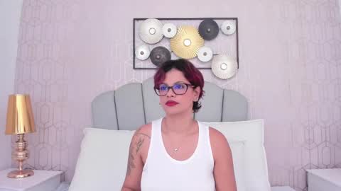 Mariana online show from March 8, 1:34 pm