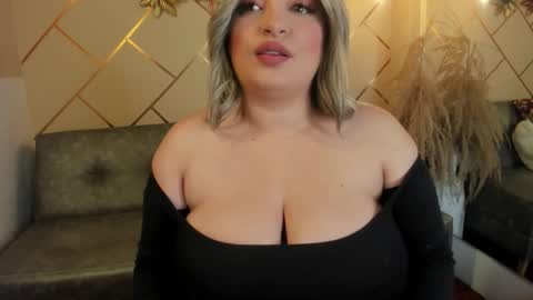 marianeporter online show from December 18, 5:12 am