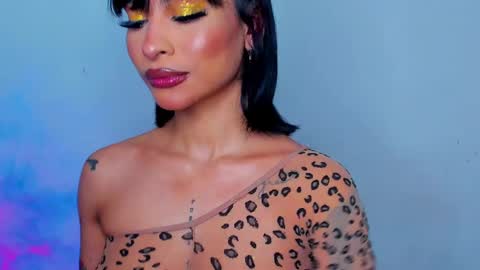 M A R I A N E online show from February 1, 4:14 am