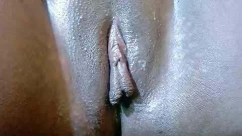 mariebae4 online show from November 24, 12:12 am