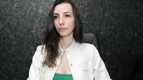 marielleanker online show from November 22, 3:20 am