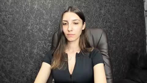 marielleanker online show from November 20, 5:36 pm