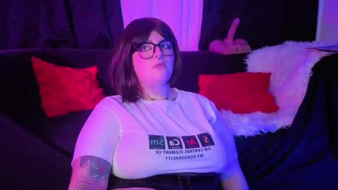 mariiana_velezz online show from February 24, 11:53 am