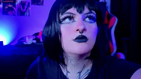 mariiana_velezz online show from October 23, 12:38 am