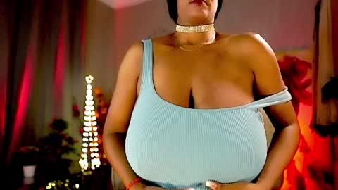 Snapshot of mariicha chatting on January 5, 7:07 am Nikita - Scroll down and read my bio please. New Pictures in Bio online show from January 5, 7:07 am