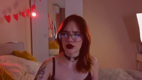 marika_degas1 online show from March 22, 12:44 pm
