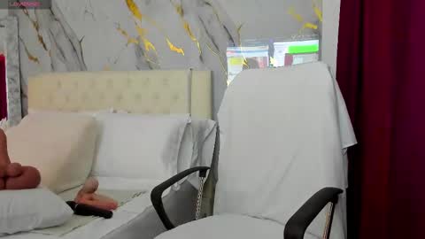 Marilyn online show from February 10, 7:49 pm