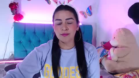 MarilynRoxy online show from January 14, 5:12 am