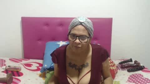Snapshot of marinamilf chatting on March 9, 11:03 pm Marina  online show from March 9, 11:03 pm