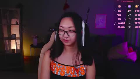 Marine  online show from October 8, 2:54 pm