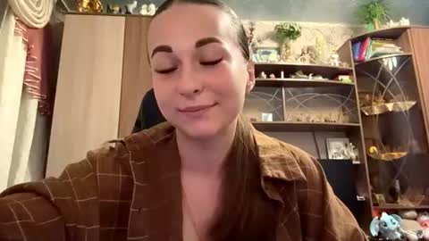 Lena online show from July 11, 9:37 pm