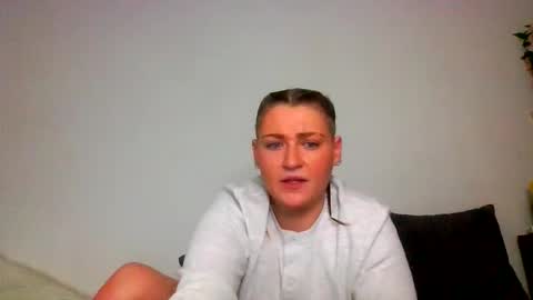 marriedmanfetish1111 online show from January 8, 6:28 am