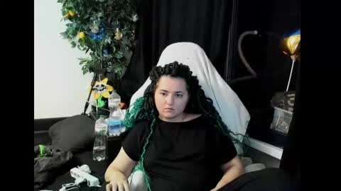 Marishka online show from September 18, 1:48 am