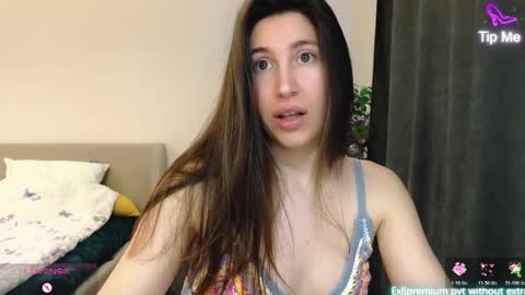 marrycolins online show from March 15, 3:30 am