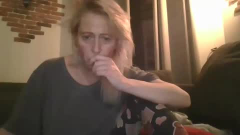 MaryGoRound online show from February 3, 2:25 am