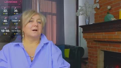 marta_wils online show from October 17, 4:59 am