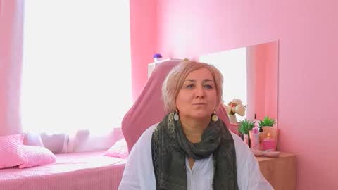 marta_wils online show from October 15, 4:26 am