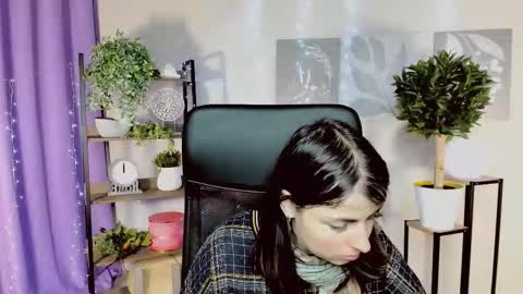 martaedams online show from March 19, 7:24 am