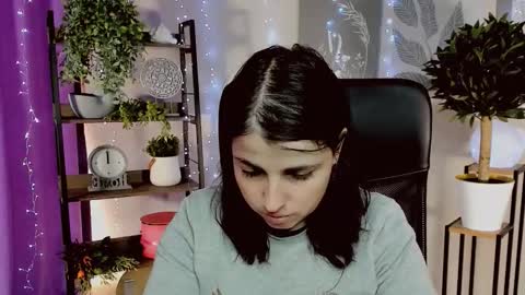 martaedams online show from February 21, 6:14 am