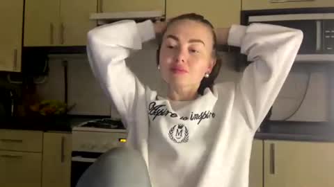 Marta online show from April 10, 9:10 pm