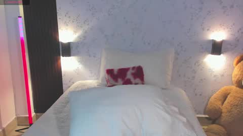 martina Bianchi  online show from April 16, 9:39 pm