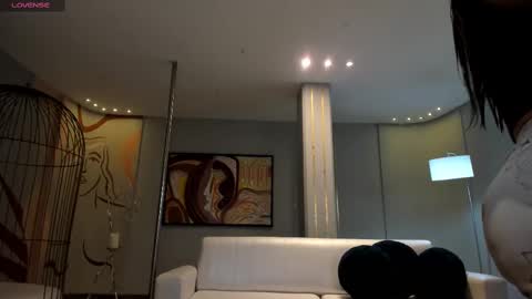 Martinna Bonnet online show from February 17, 10:29 am