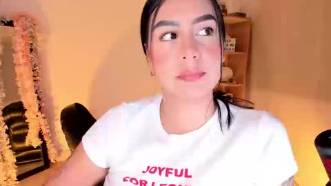 Maryanh online show from September 11, 3:29 am