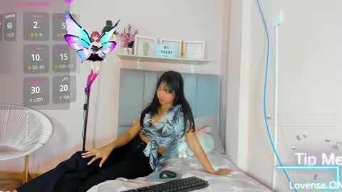 mary_cute9 online show from September 12, 12:34 pm