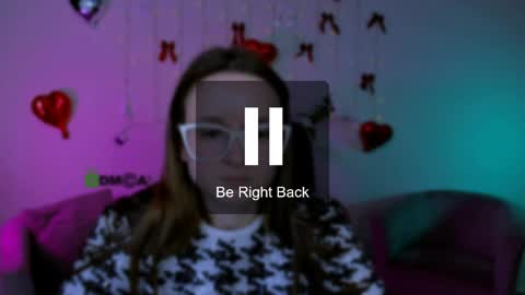 mary_is_cool online show from April 3, 11:30 am