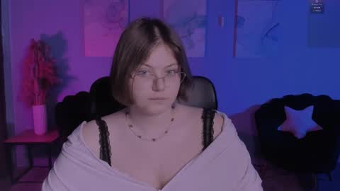 mary_moon__ online show from April 20, 7:06 pm