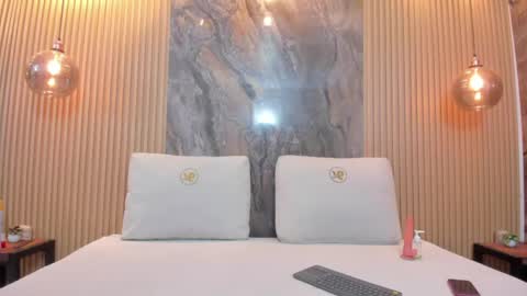  MARY  online show from April 18, 11:24 am