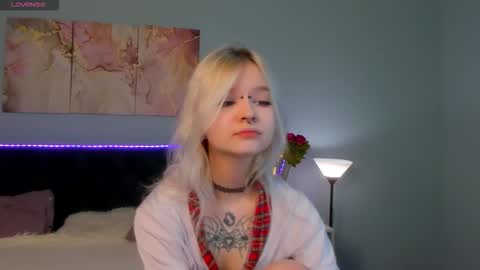 Mary online show from March 22, 12:16 am