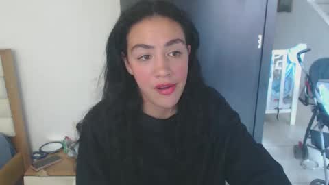 maryam_arabicmilk online show from December 12, 3:37 pm