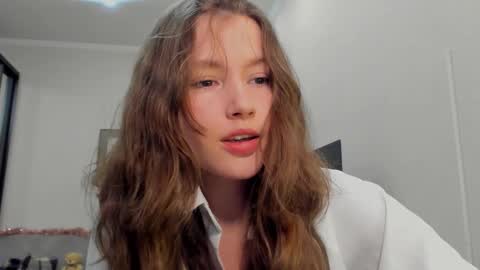 Maryann online show from February 21, 4:19 pm