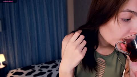 Mary Ditt 1500 - 2330 UTC Erica 0500 - 1400 UTC online show from December 16, 6:10 am