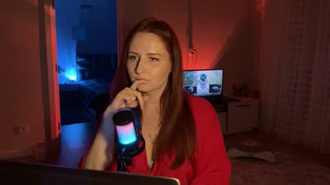 SirenVictoria online show from May 10, 8:55 pm