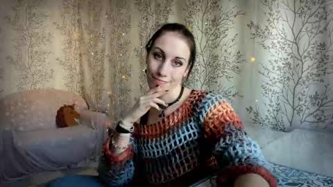 Snapshot of marylou_ chatting on September 15, 8:22 am Mary Lou online show from September 15, 8:22 am