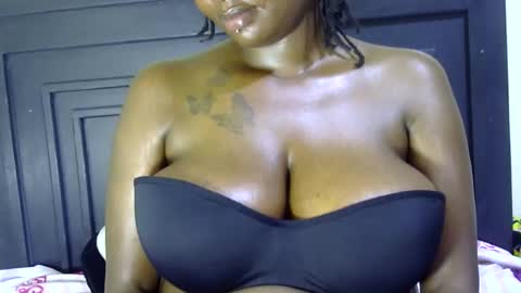 marylov23 online show from November 22, 11:18 pm