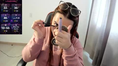 Dulce Maria online show from November 19, 7:36 pm