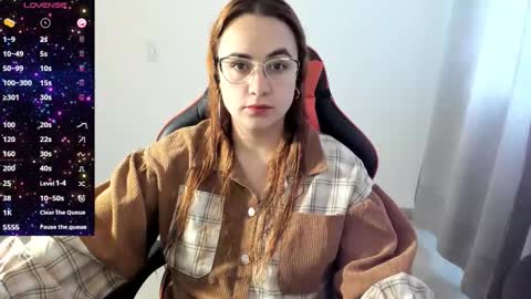 Dulce Maria online show from October 20, 7:28 pm