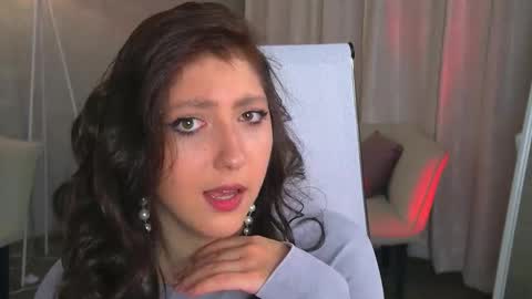 Mary Miller online show from October 3, 9:47 am