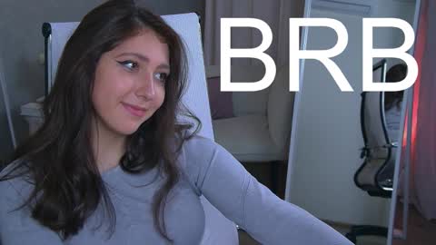 Mary Miller online show from November 14, 12:27 pm